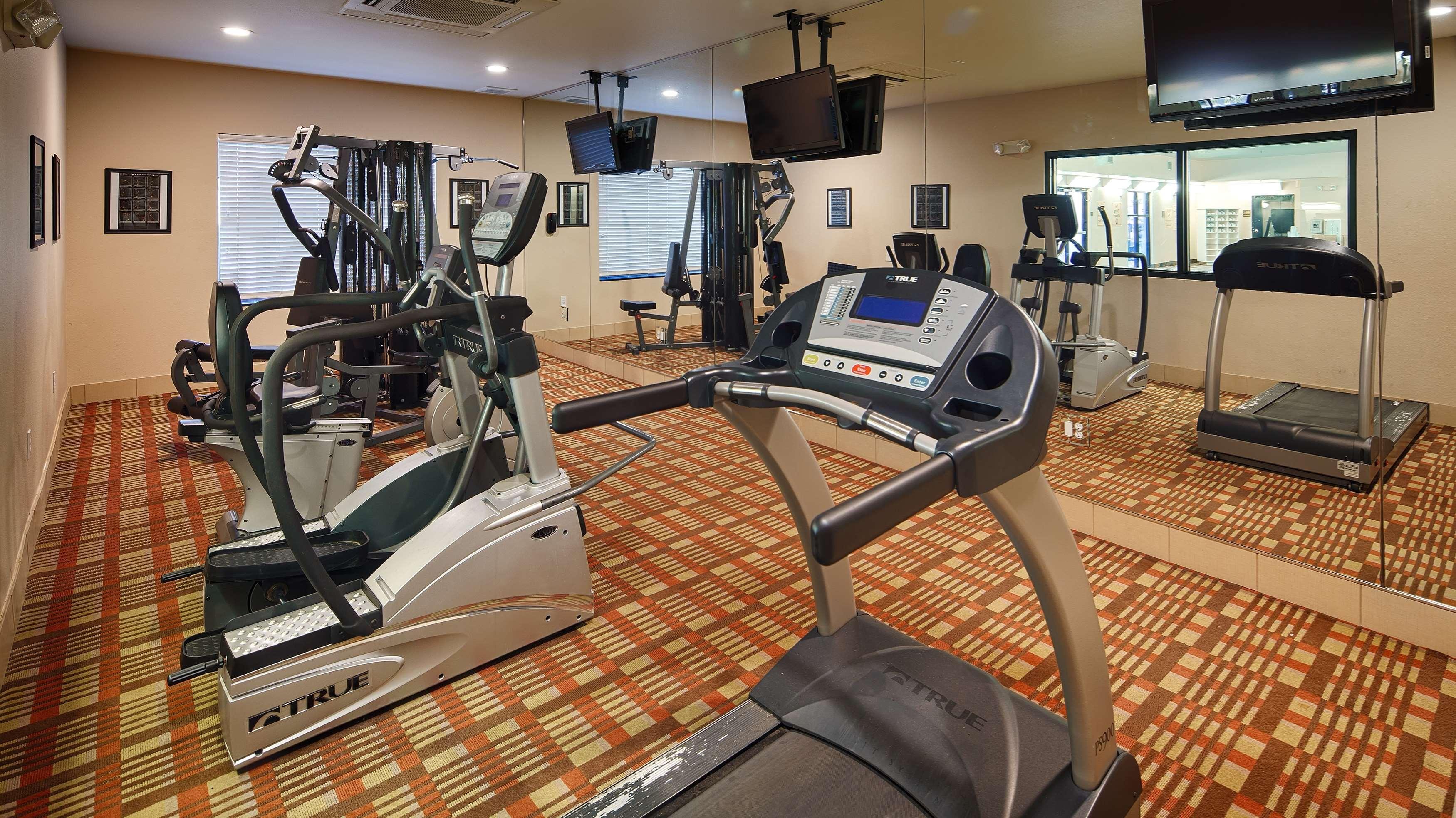 Best Western Plus Desoto Inn & Suites Mansfield Екстериор снимка
