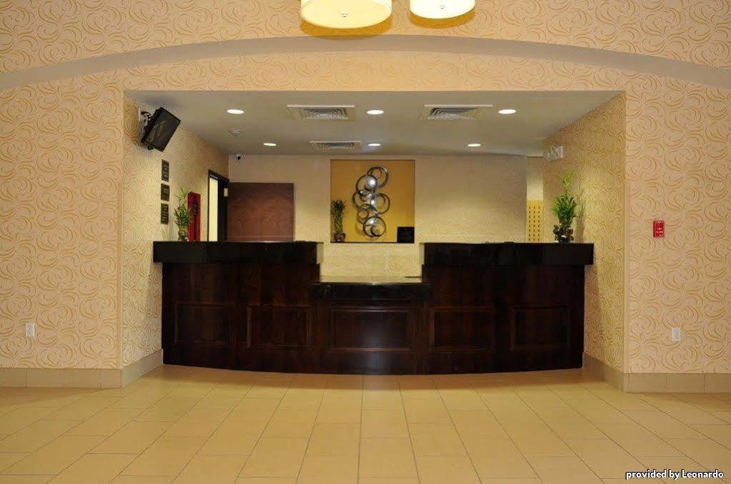Best Western Plus Desoto Inn & Suites Mansfield Интериор снимка